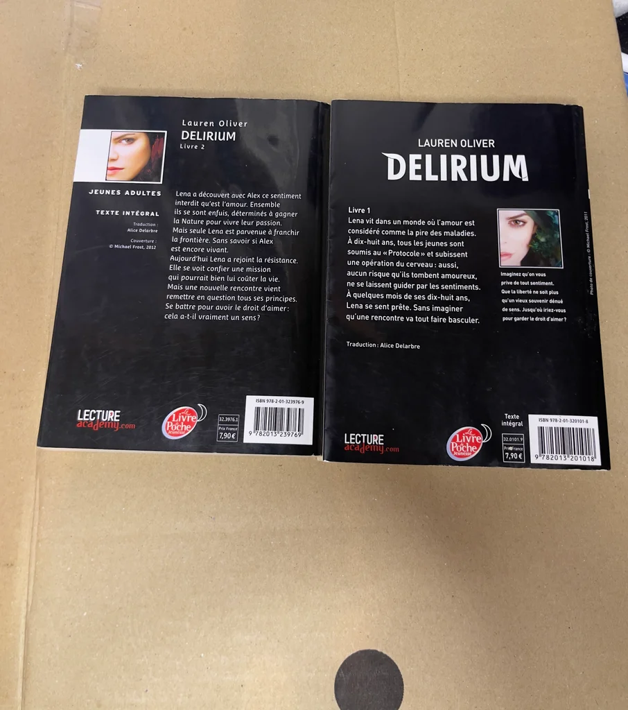 delirium libro Tomo 1 y 2 de Lauren Olivier – photo 2